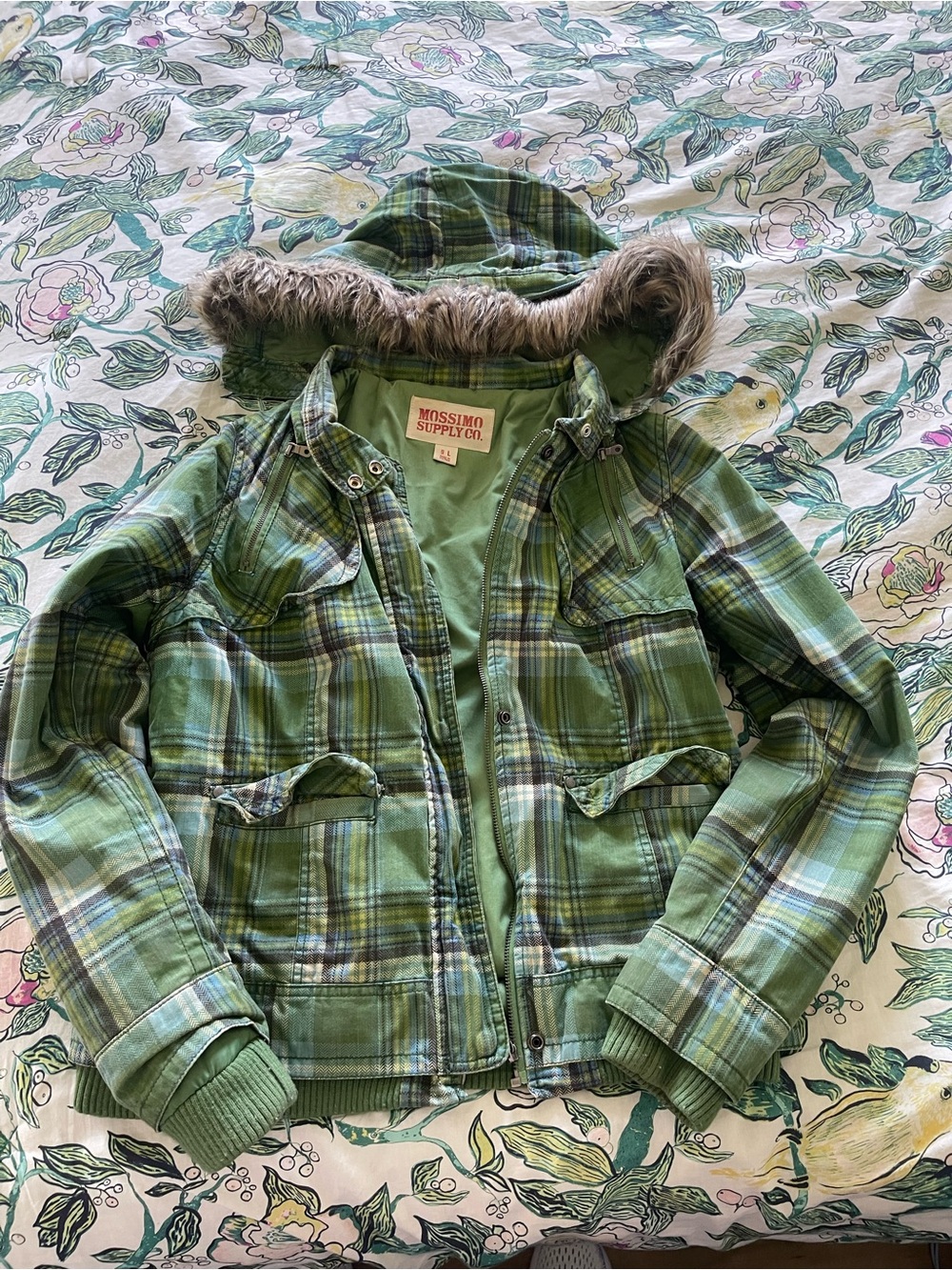 Vintage Y2k Mossimo Supply Co. Green Plaid Hooded Puffer Jacket with Faux Fur L